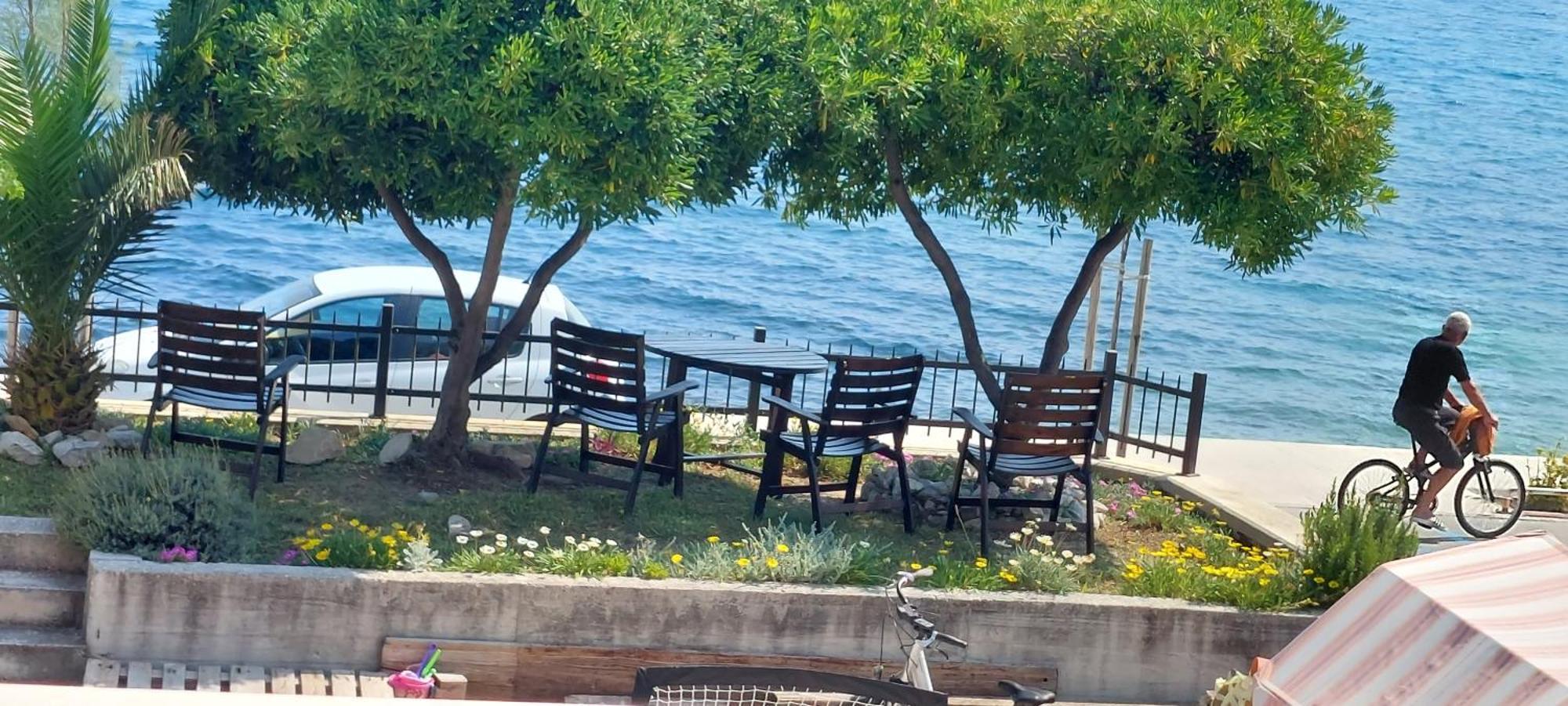 Apartman Figaro Pogled Od Milijun Dolara, 2 Tusa, 2 Wc Kastela Luaran gambar