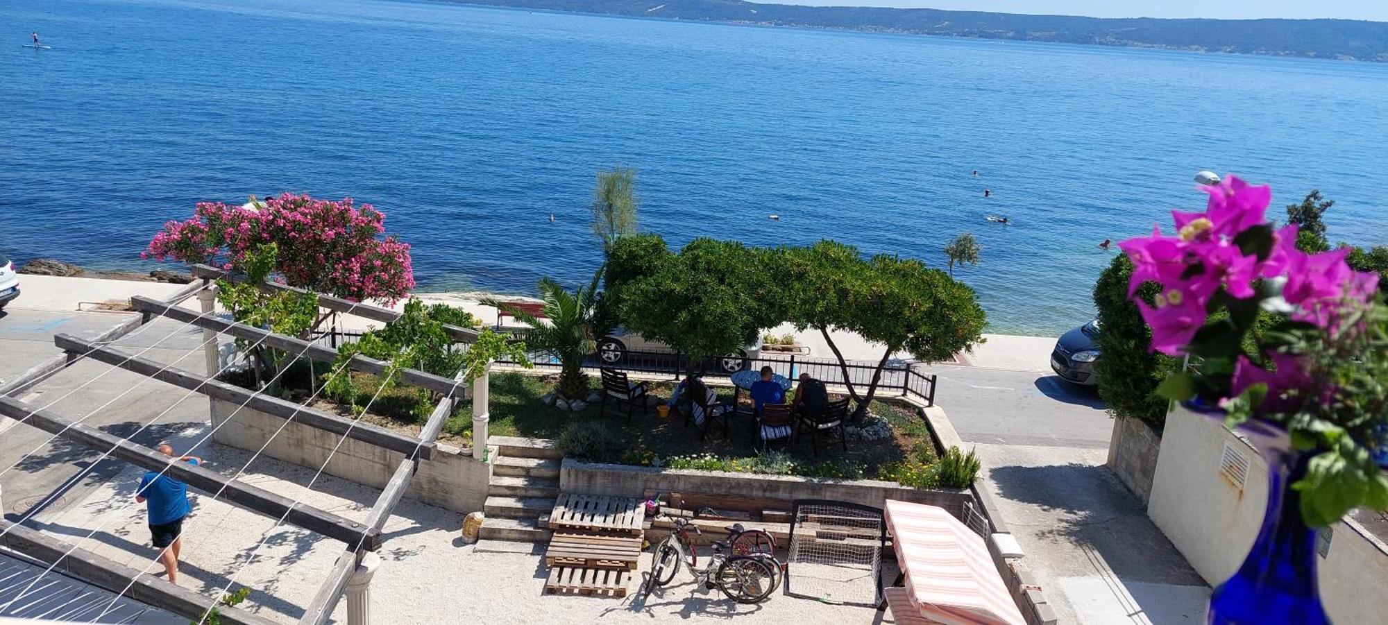 Apartman Figaro Pogled Od Milijun Dolara, 2 Tusa, 2 Wc Kastela Luaran gambar