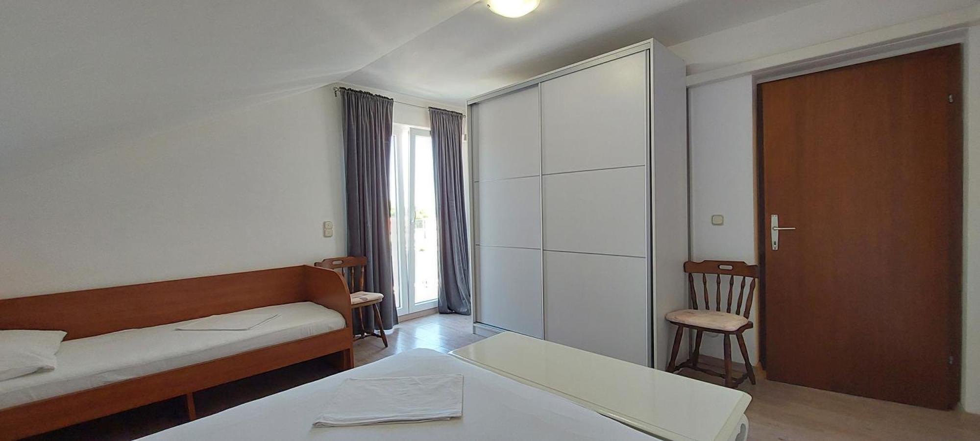 Apartman Figaro Pogled Od Milijun Dolara, 2 Tusa, 2 Wc Kastela Luaran gambar