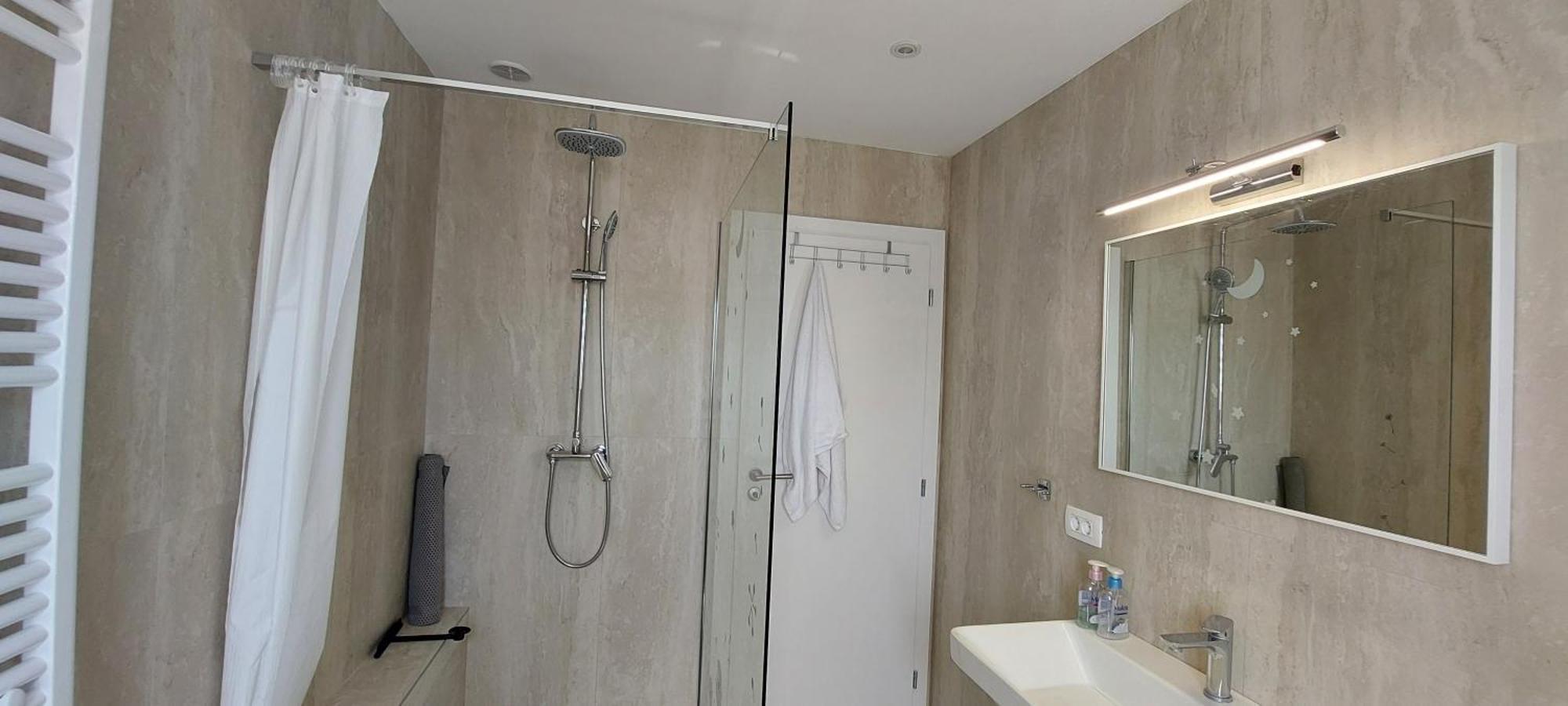 Apartman Figaro Pogled Od Milijun Dolara, 2 Tusa, 2 Wc Kastela Luaran gambar